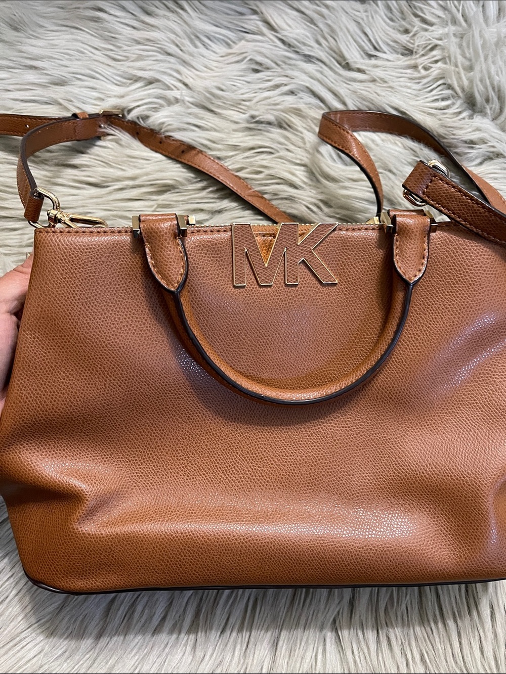 Michael Kors Cognac Pebbled Leather Shoulder Tote with MK Logo - Picture 3 of 8